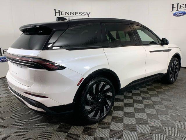 new 2025 Lincoln Nautilus car, priced at $59,237