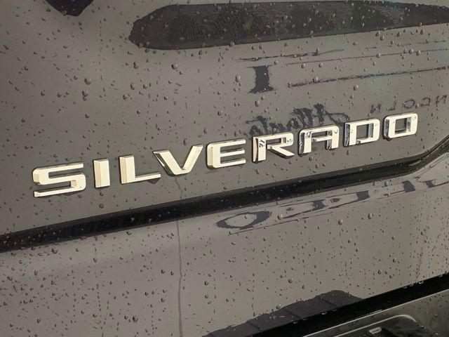 used 2022 Chevrolet Silverado 1500 car, priced at $48,685