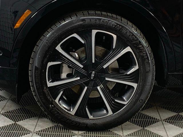 new 2024 Lincoln Nautilus car, priced at $49,900