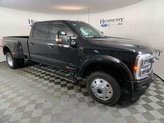 new 2025 Ford F-450 car, priced at $111,909