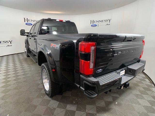 new 2025 Ford F-450 car, priced at $111,909