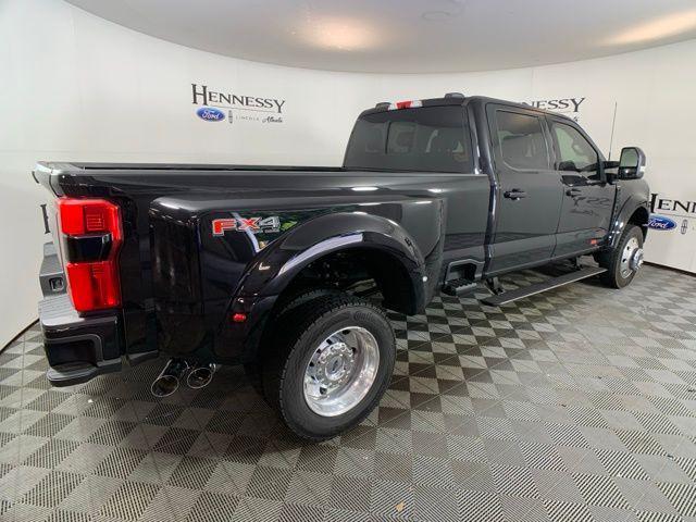 new 2025 Ford F-450 car, priced at $111,909