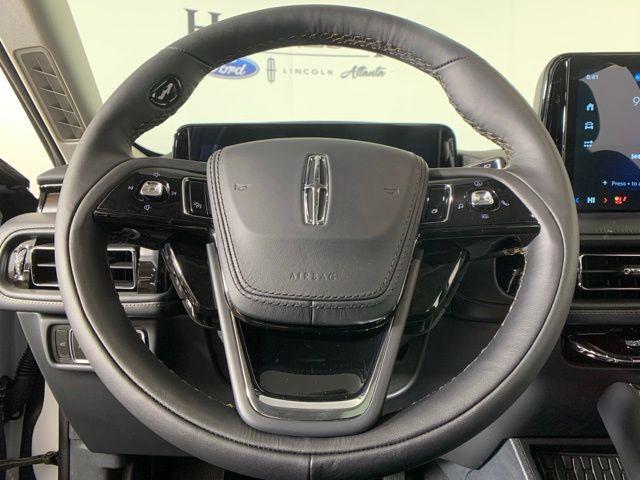 new 2025 Lincoln Aviator car, priced at $65,032