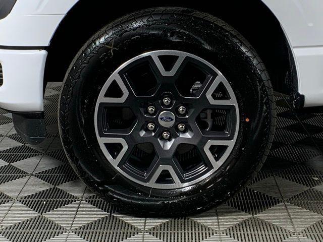 new 2024 Ford F-150 car, priced at $52,520