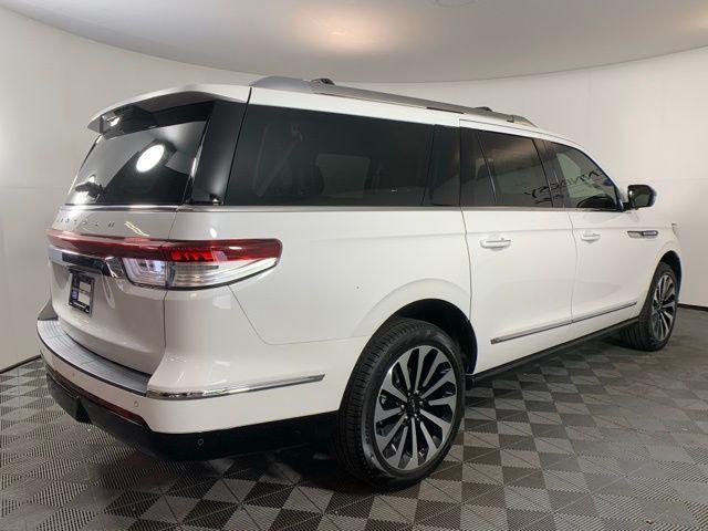 new 2024 Lincoln Navigator car, priced at $87,744