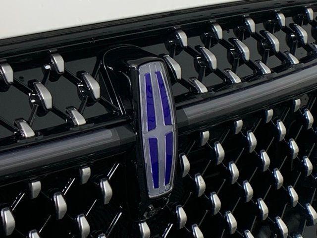 new 2025 Lincoln Nautilus car, priced at $59,011
