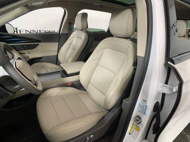 new 2025 Lincoln Nautilus car, priced at $59,011