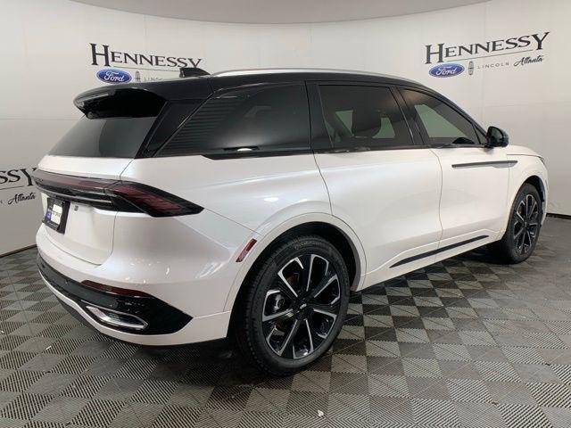 new 2025 Lincoln Nautilus car, priced at $59,011