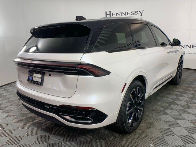 new 2025 Lincoln Nautilus car, priced at $59,011