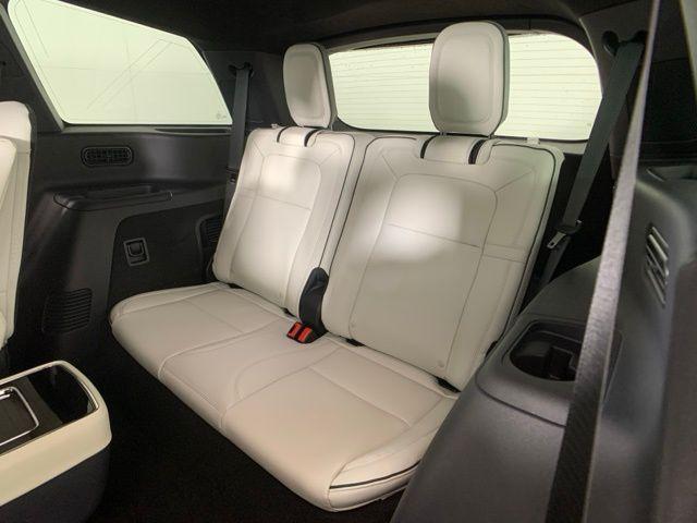 new 2025 Lincoln Aviator car, priced at $81,513