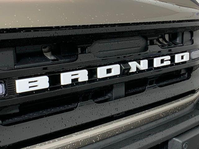 new 2025 Ford Bronco car, priced at $52,225
