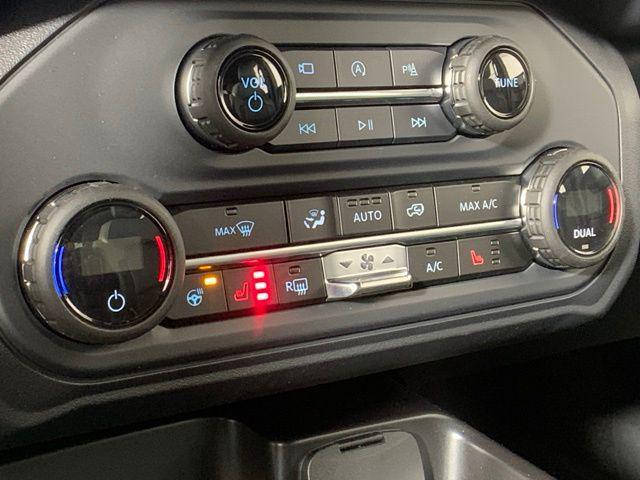 new 2025 Ford Bronco car, priced at $52,225