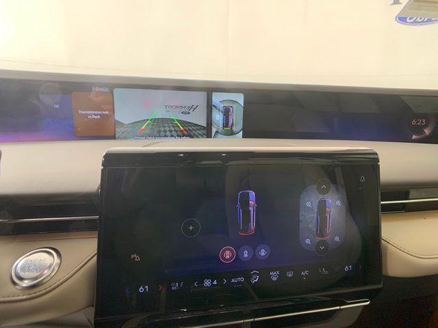 new 2025 Lincoln Nautilus car, priced at $56,522