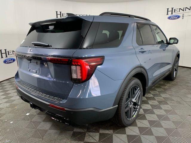 new 2025 Ford Explorer car, priced at $47,571