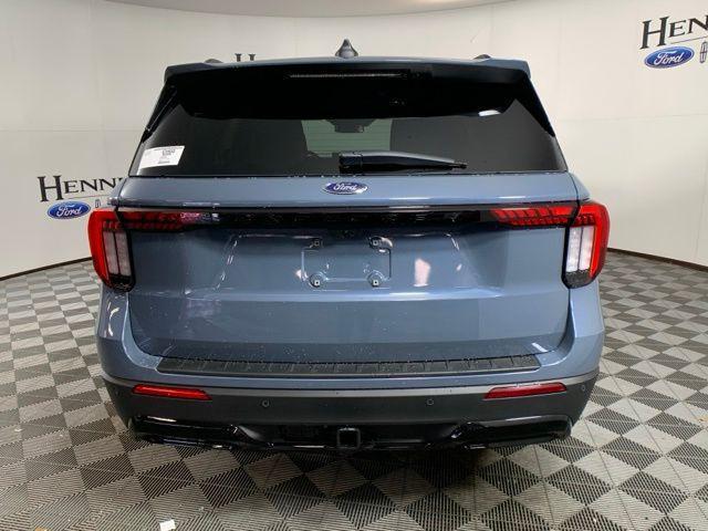 new 2025 Ford Explorer car, priced at $47,571
