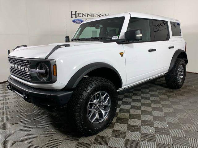 new 2025 Ford Bronco car, priced at $61,367