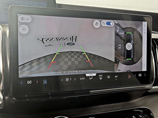 new 2025 Ford Expedition car, priced at $77,895