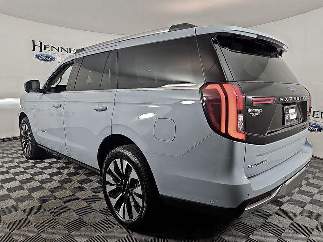 new 2025 Ford Expedition car, priced at $77,895