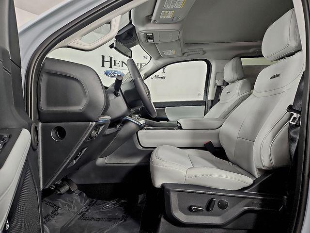 new 2025 Ford Expedition car, priced at $77,895