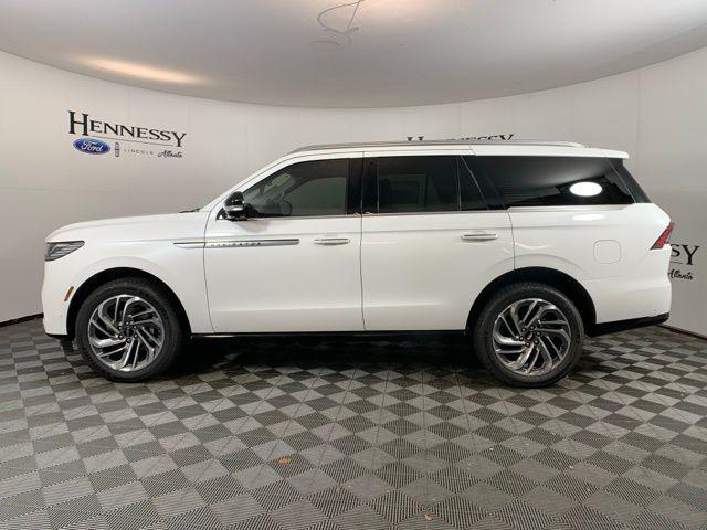 new 2025 Lincoln Navigator car, priced at $103,247
