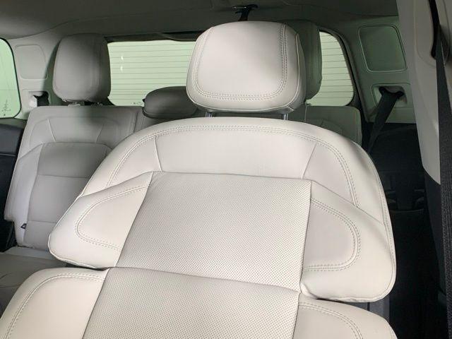 new 2025 Lincoln Navigator car, priced at $103,247
