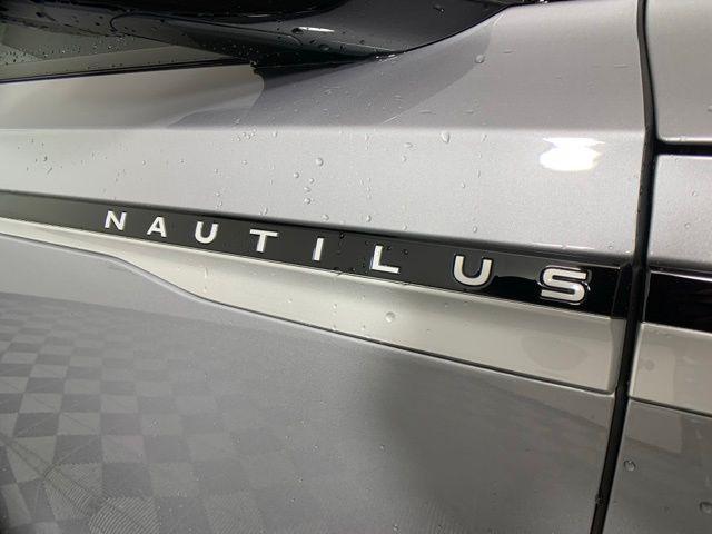 new 2025 Lincoln Nautilus car, priced at $56,522