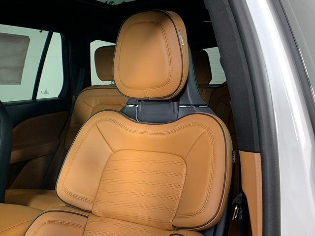 new 2025 Lincoln Aviator car, priced at $80,943