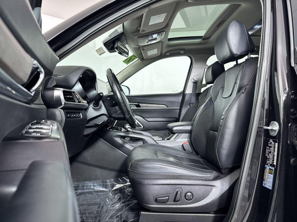 used 2022 Kia Telluride car, priced at $30,990