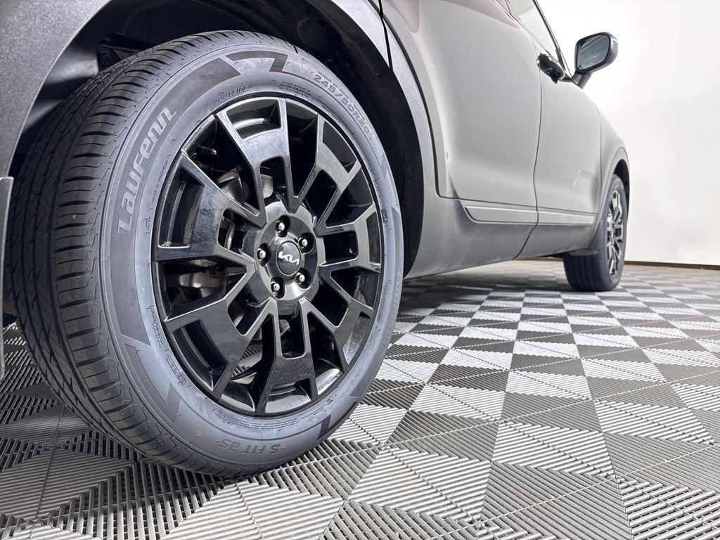 used 2022 Kia Telluride car, priced at $30,990