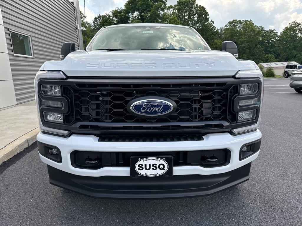new 2025 Ford F-250 car, priced at $56,325