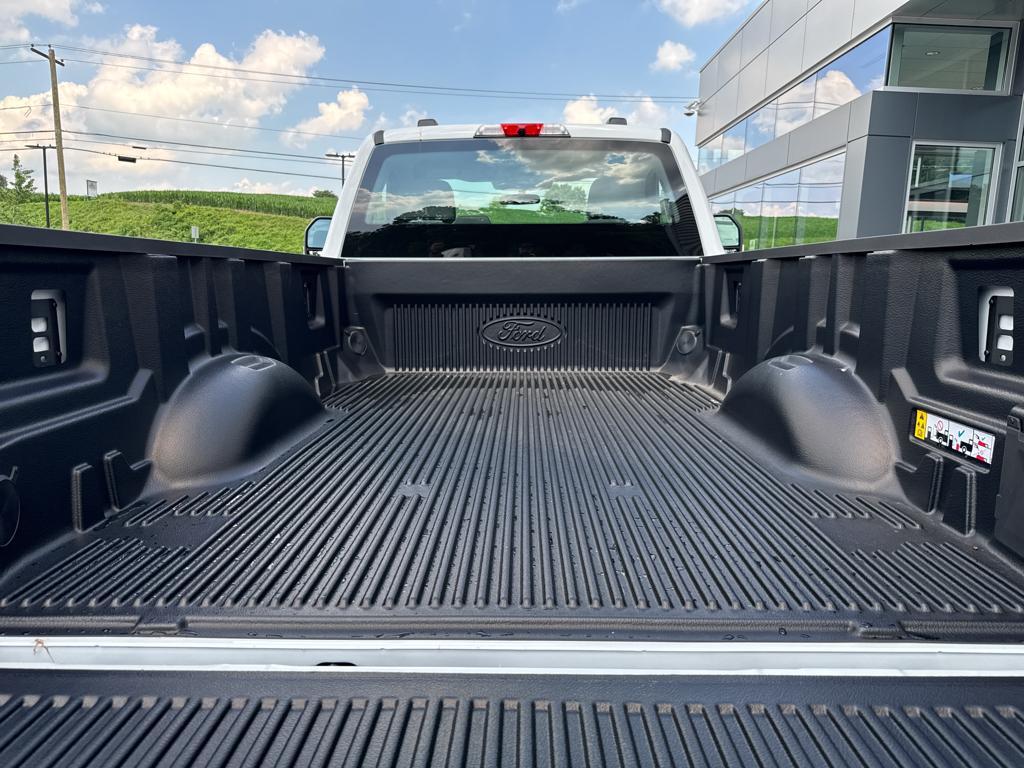 new 2025 Ford F-250 car, priced at $56,325