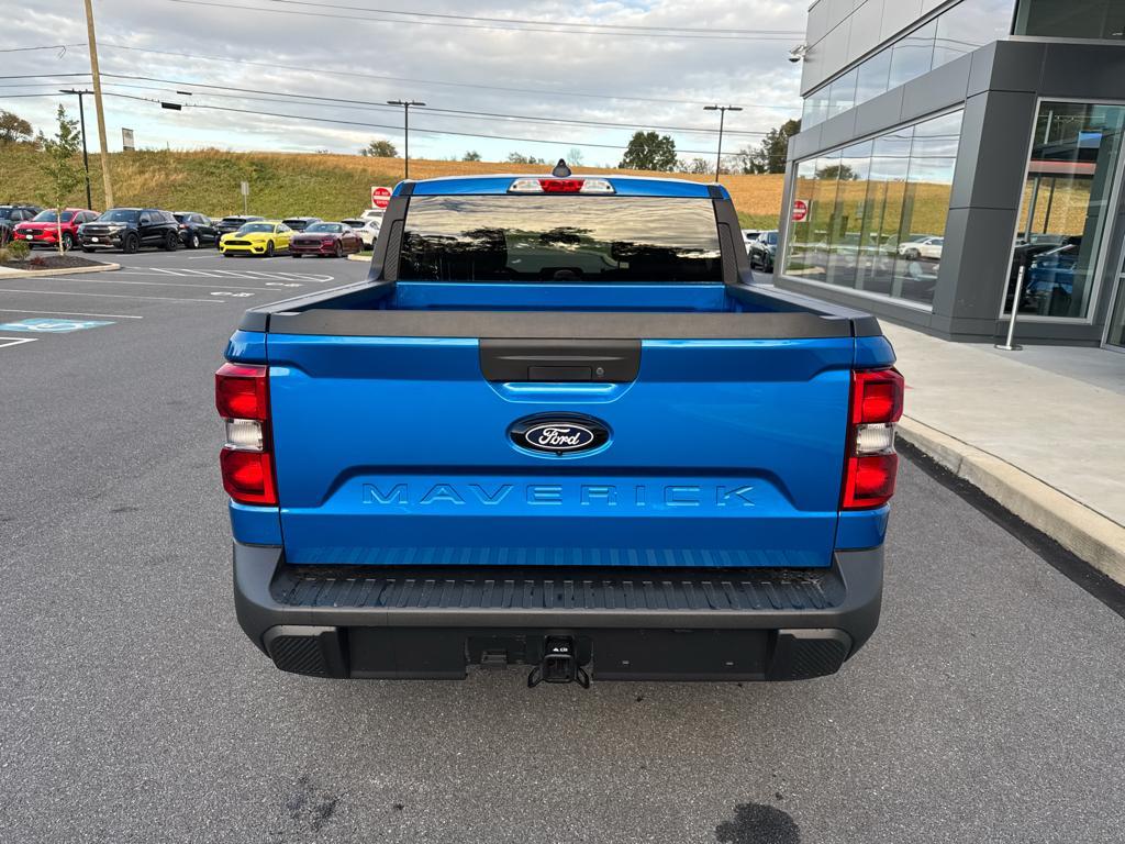 new 2025 Ford Maverick car, priced at $31,295