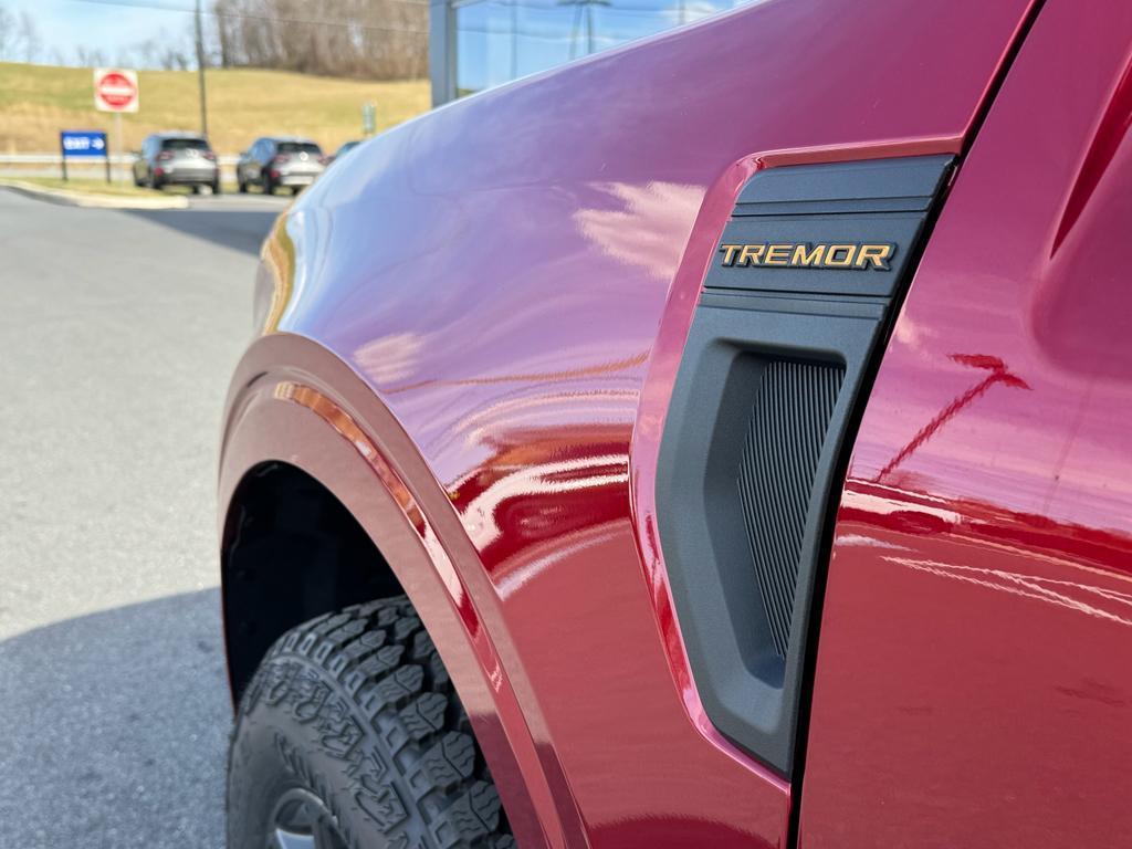 new 2025 Ford Maverick car, priced at $40,063