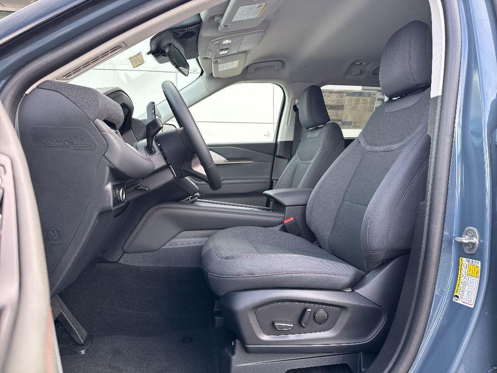 new 2025 Ford Explorer car, priced at $40,800