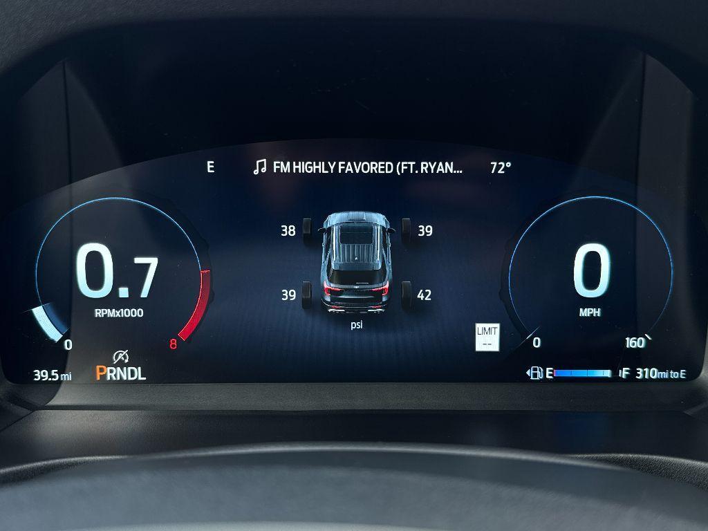 new 2025 Ford Explorer car, priced at $40,800