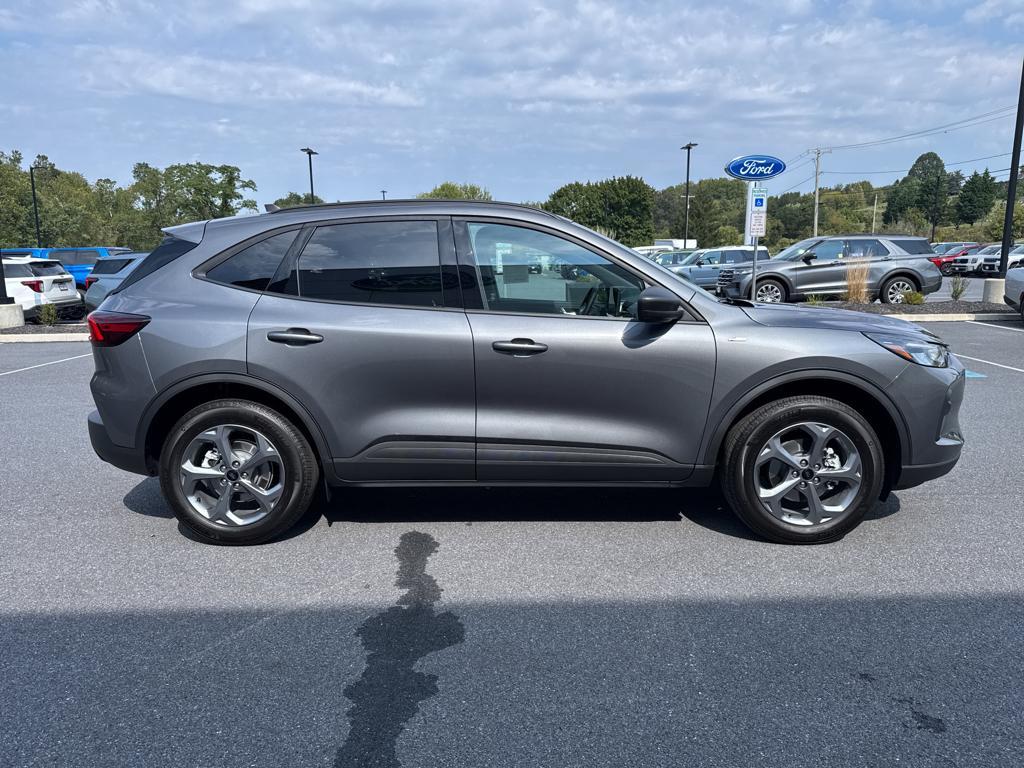 new 2025 Ford Escape car, priced at $36,680