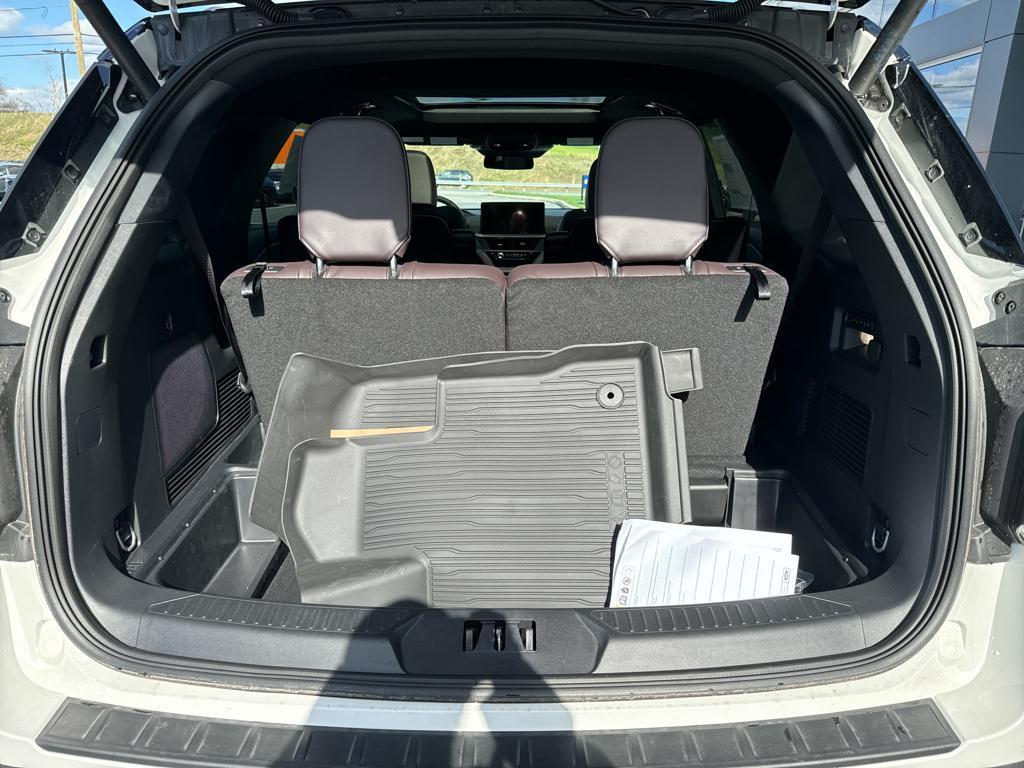 new 2025 Ford Explorer car, priced at $61,242