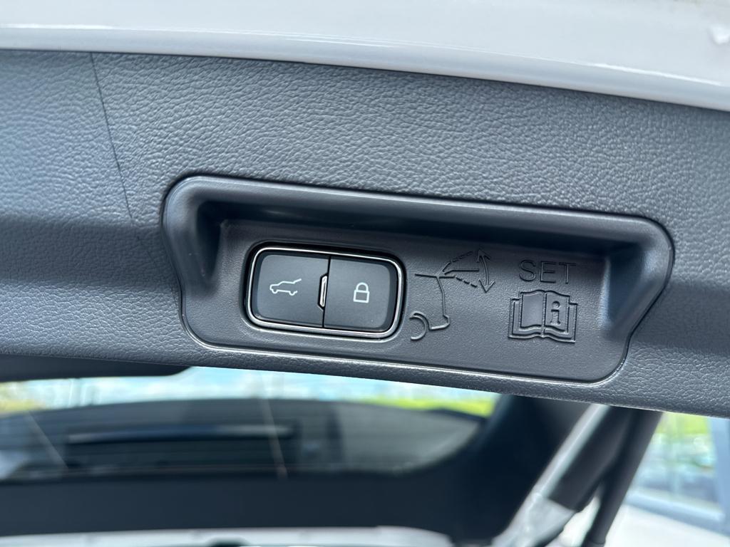 new 2025 Ford Explorer car, priced at $61,242