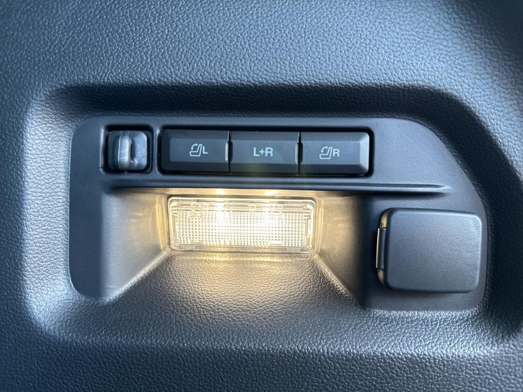 new 2025 Ford Explorer car, priced at $61,242