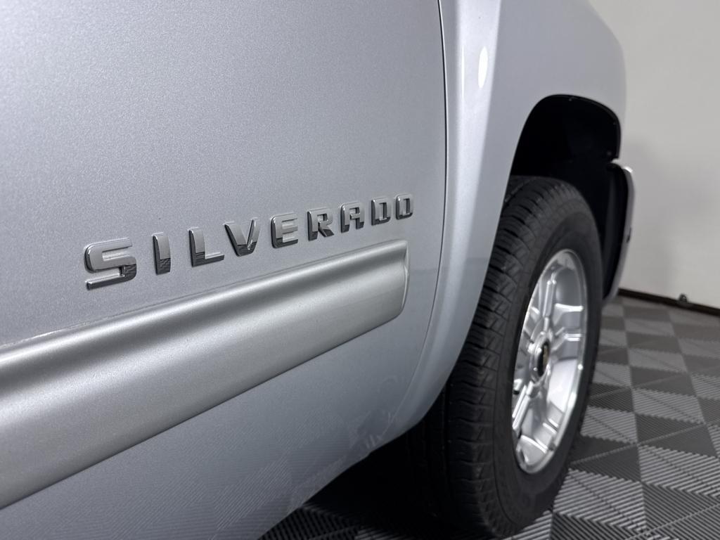 used 2013 Chevrolet Silverado 1500 car, priced at $16,621