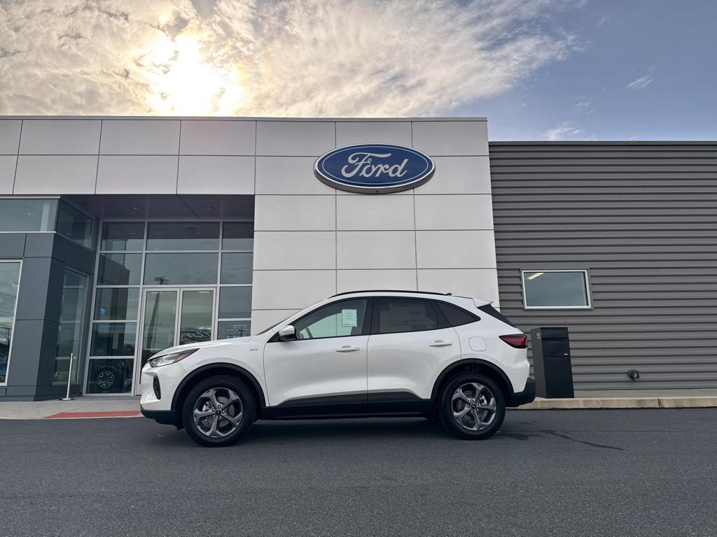 new 2026 Ford Escape car, priced at $36,375