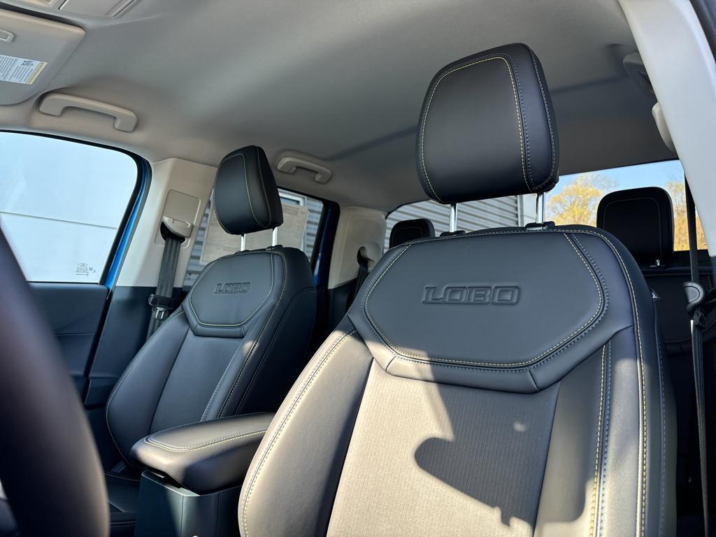 new 2025 Ford Maverick car, priced at $35,083