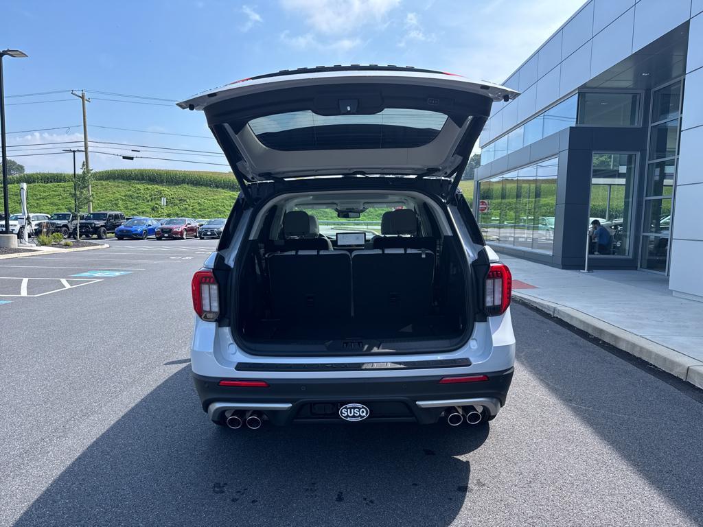 new 2025 Ford Explorer car, priced at $62,440