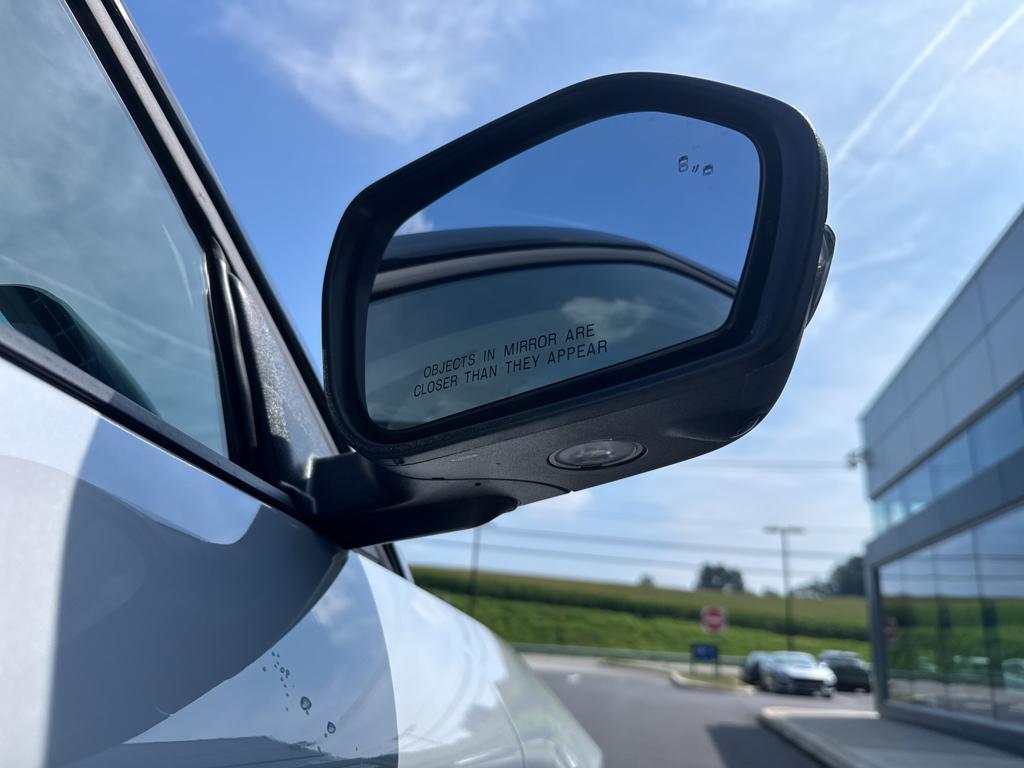 new 2025 Ford Explorer car, priced at $62,440