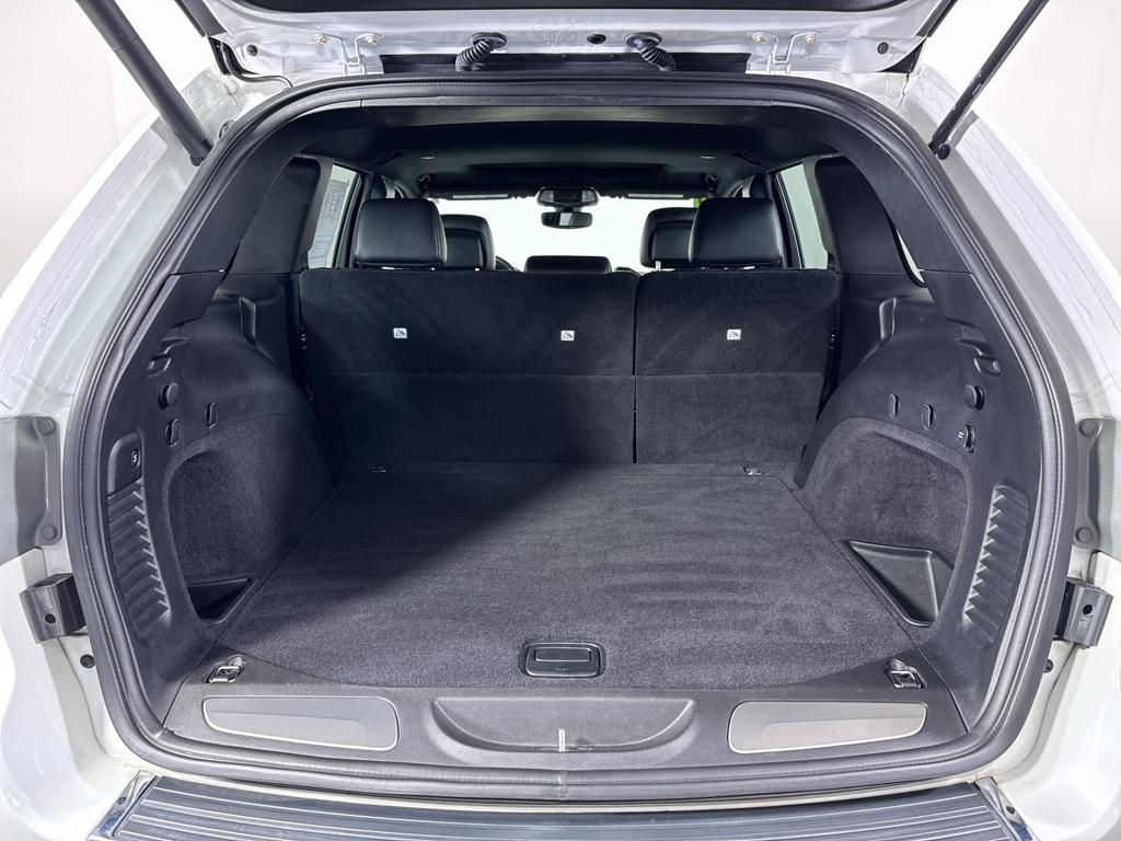 used 2019 Jeep Grand Cherokee car, priced at $22,277