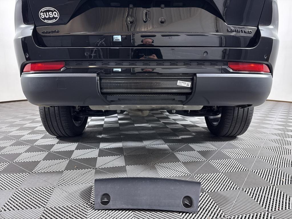 used 2023 Jeep Grand Cherokee car, priced at $33,803