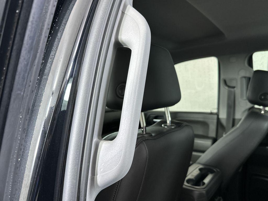 used 2020 Chevrolet Silverado 1500 car, priced at $37,970