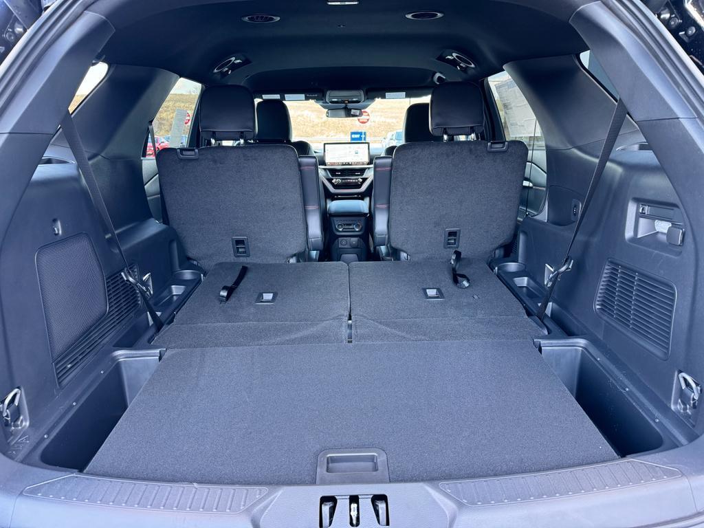 new 2025 Ford Explorer car, priced at $42,806