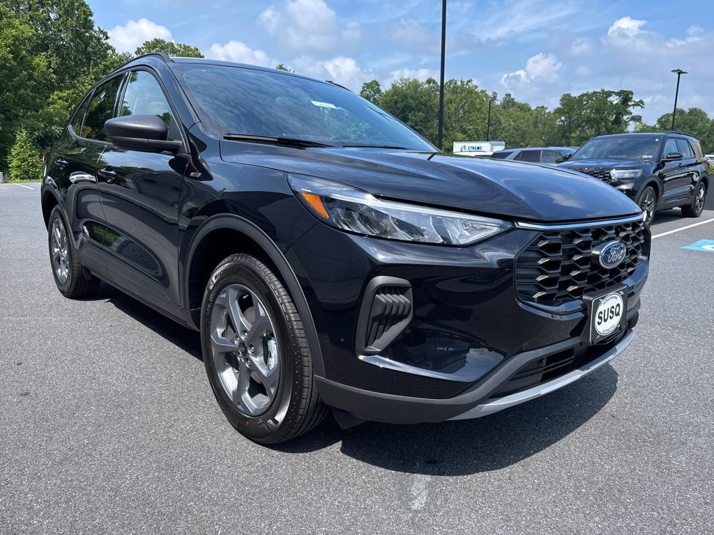 new 2025 Ford Escape car, priced at $33,085