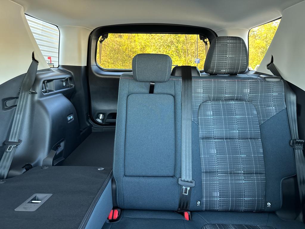 new 2025 Ford Bronco Sport car, priced at $32,990